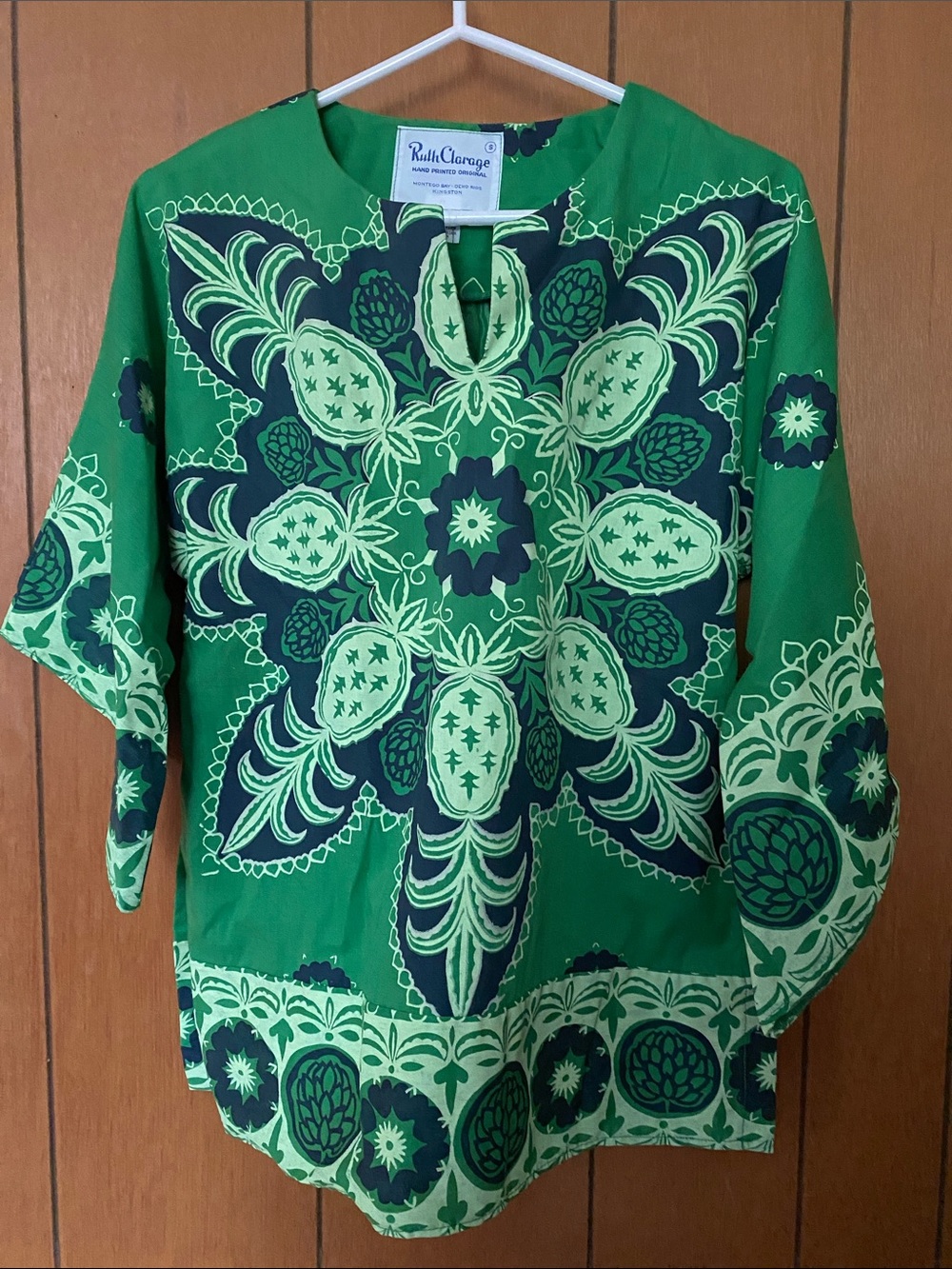 Vintage Ruth Clarage Jamaica Hand Printed Top Shirt Green Pineapples Small